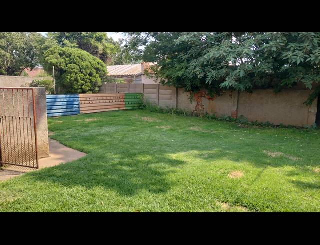 3 BEDROOM FREESTANDING FOR SALE IN BRAKPAN CENTRAL